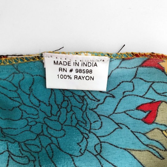 Kariza Designs - Vintage Convertible Floral Wrap (with Booklet) - Picture 7 of 9